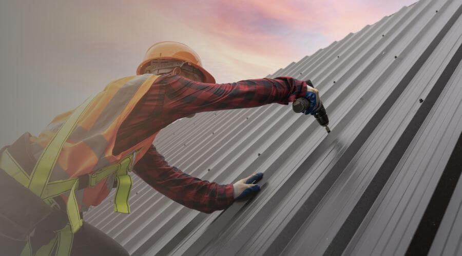 Expert Emergency Roof Repairs services in Darlington, WI